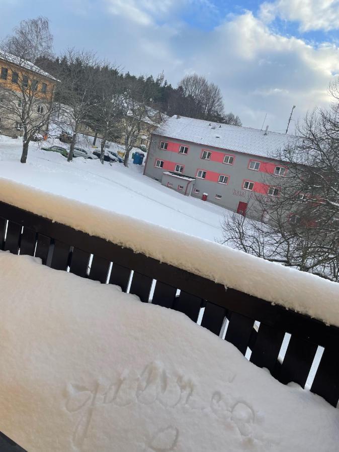 Apartman Galerie - Lipno Nad Vltavou Extérieur photo